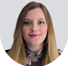 Headshot of Izabela Chmielewska.