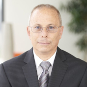 Headshot of Peter Pitts