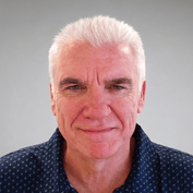 Headshot of Ross Pettit