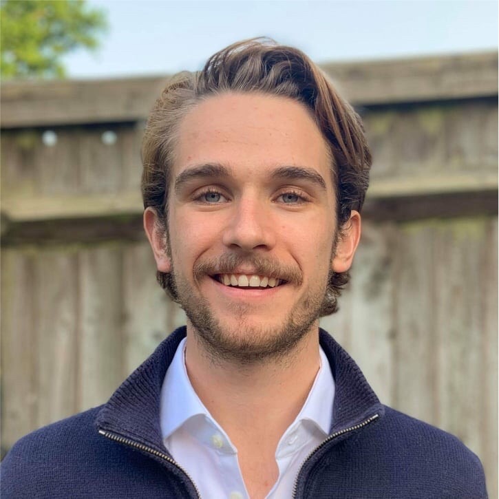 Headshot of Ben Evans.
